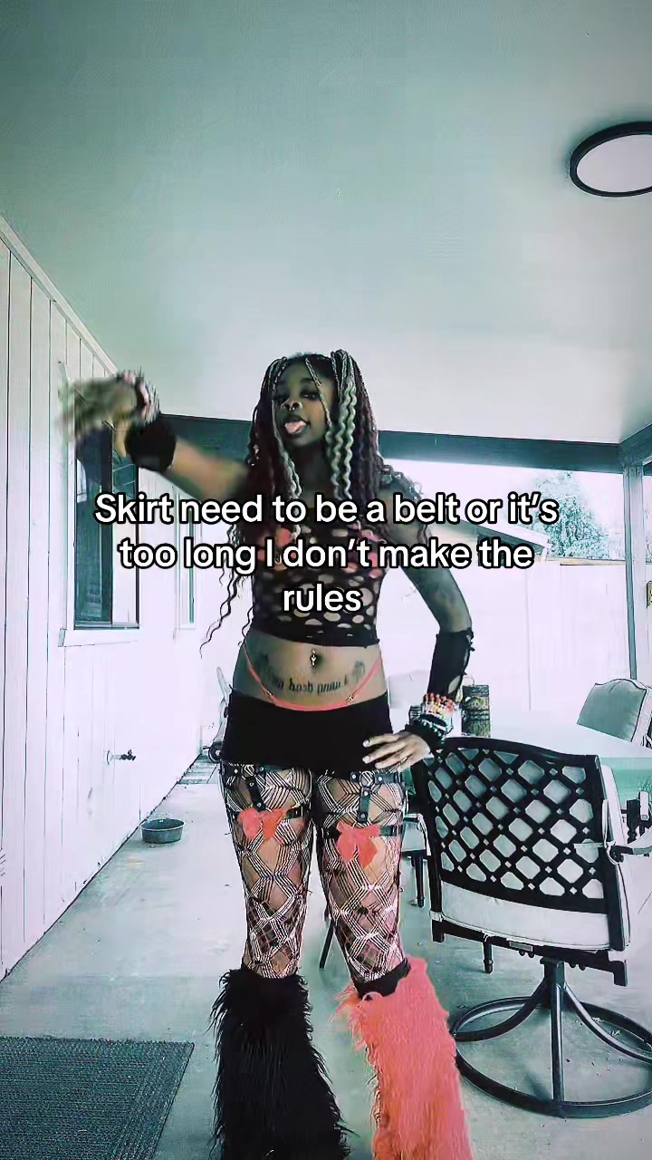 @urmomsbushy