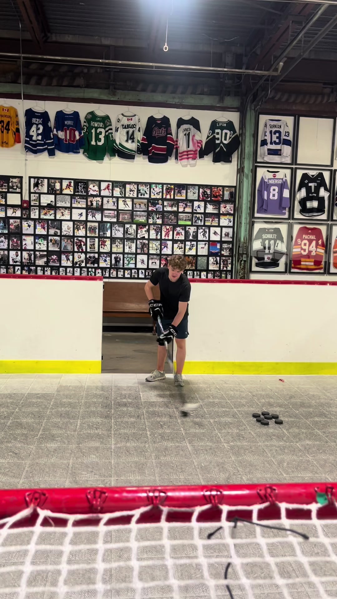 @Ts Hockey Shooting
