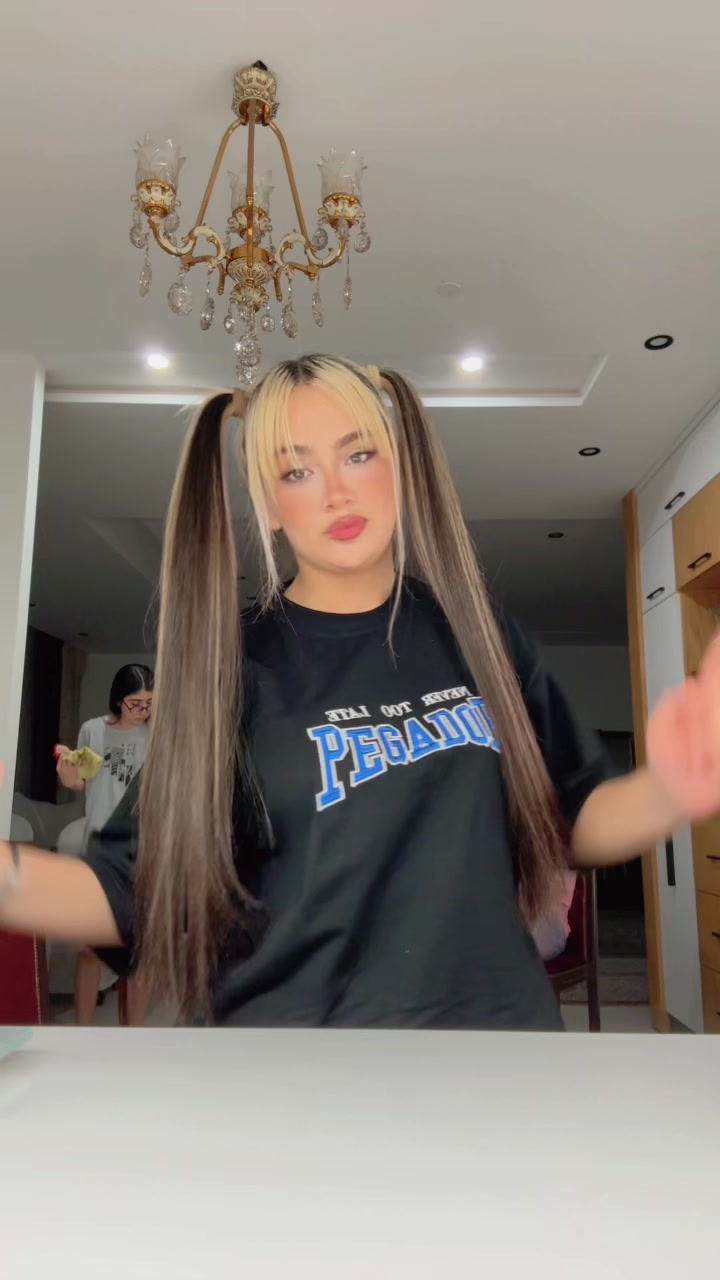 @felora