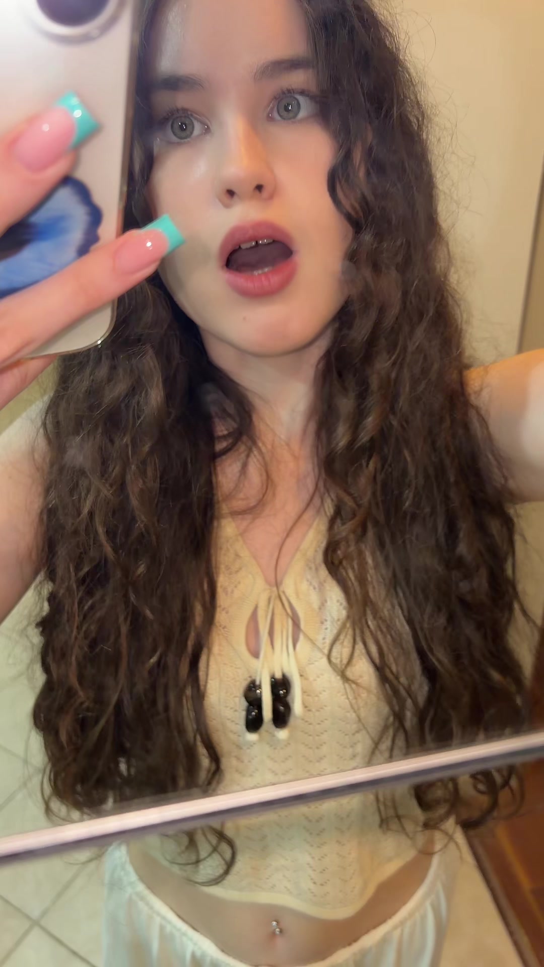 @mariJane