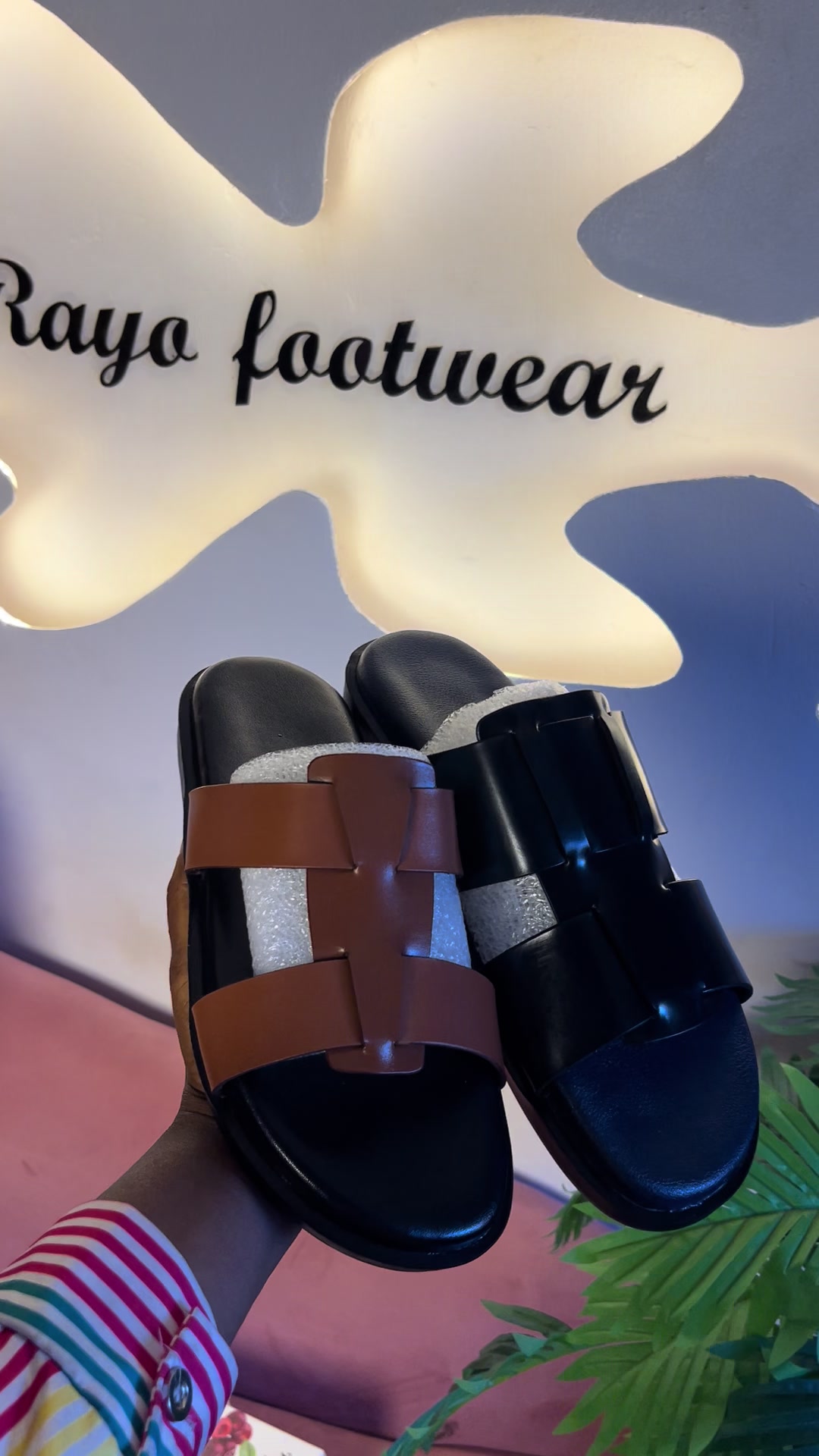 @Rayofootwear