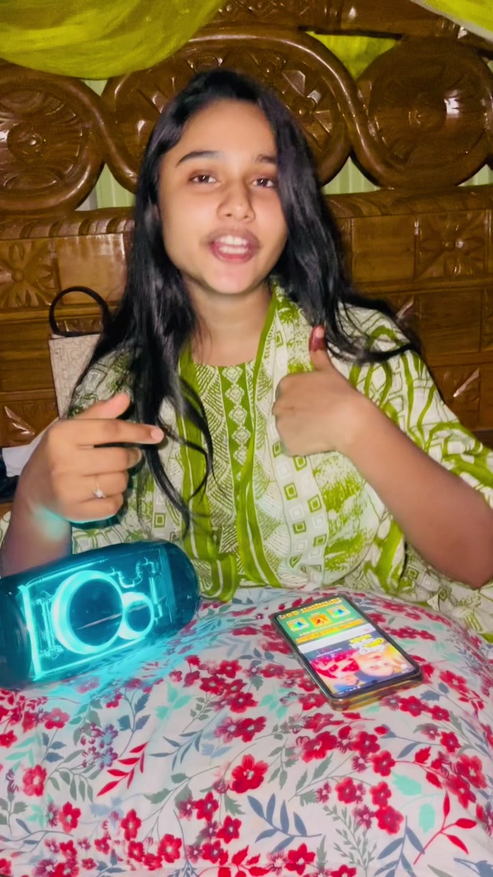 @Akhiee