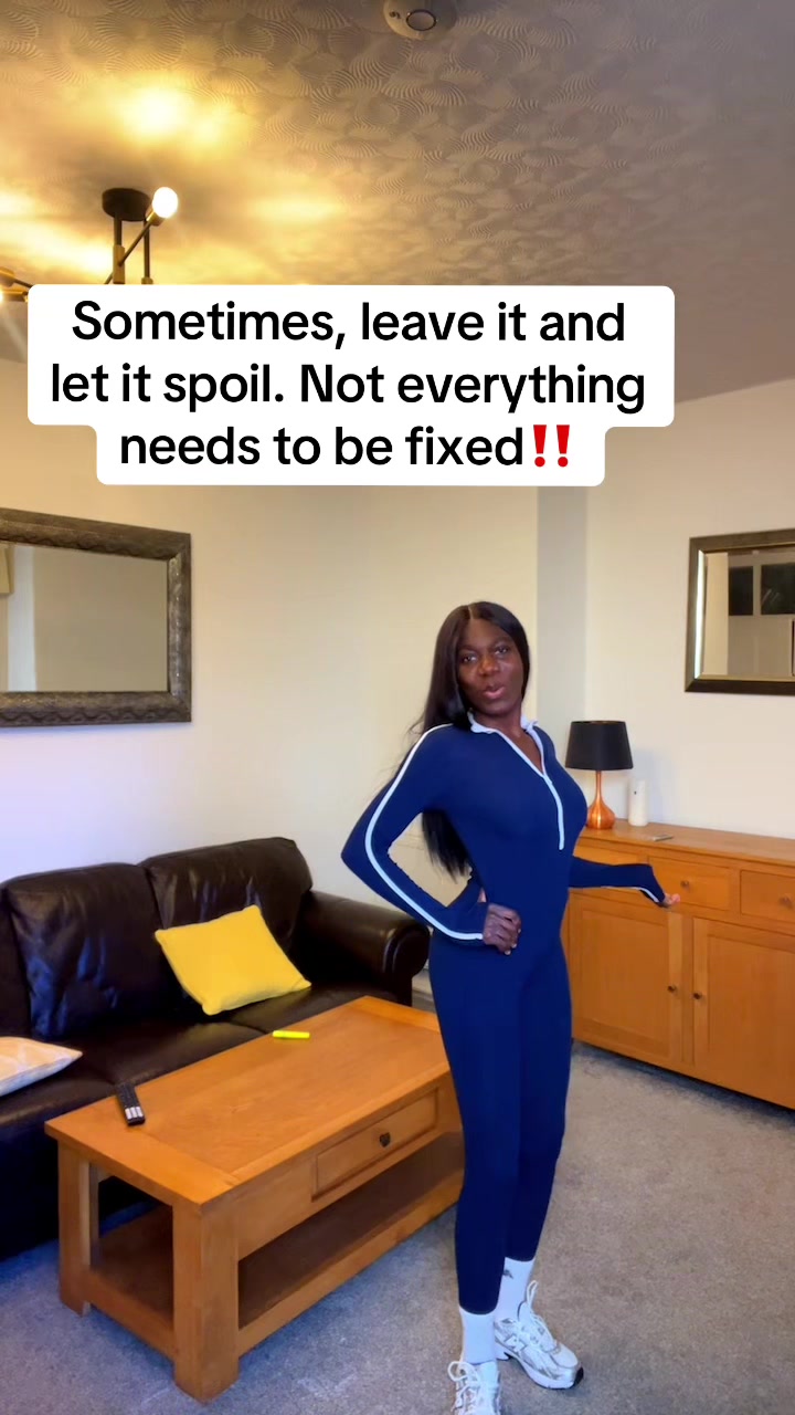 @adwoa_sandhy