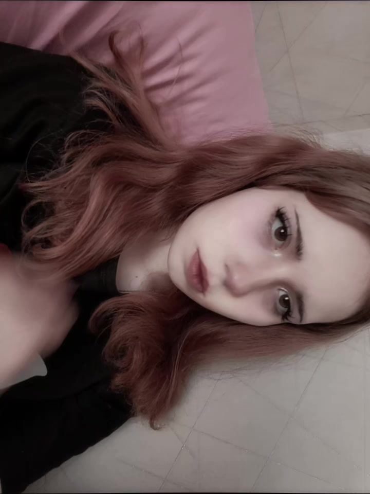@викса🪽