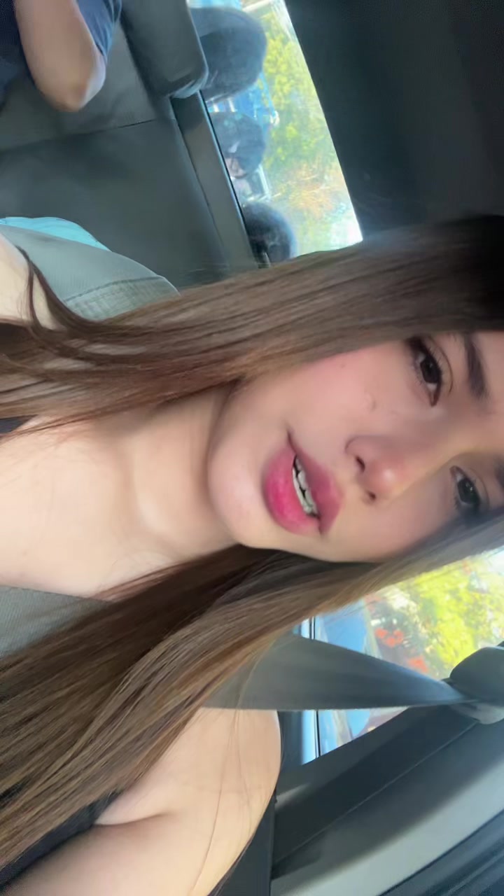 @Lore🪼
