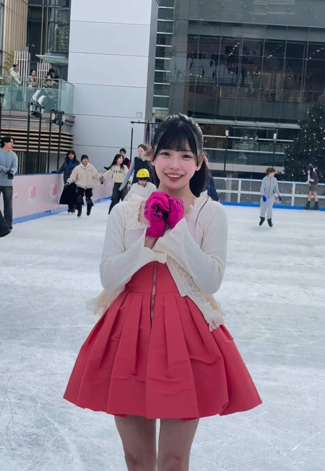 @もも