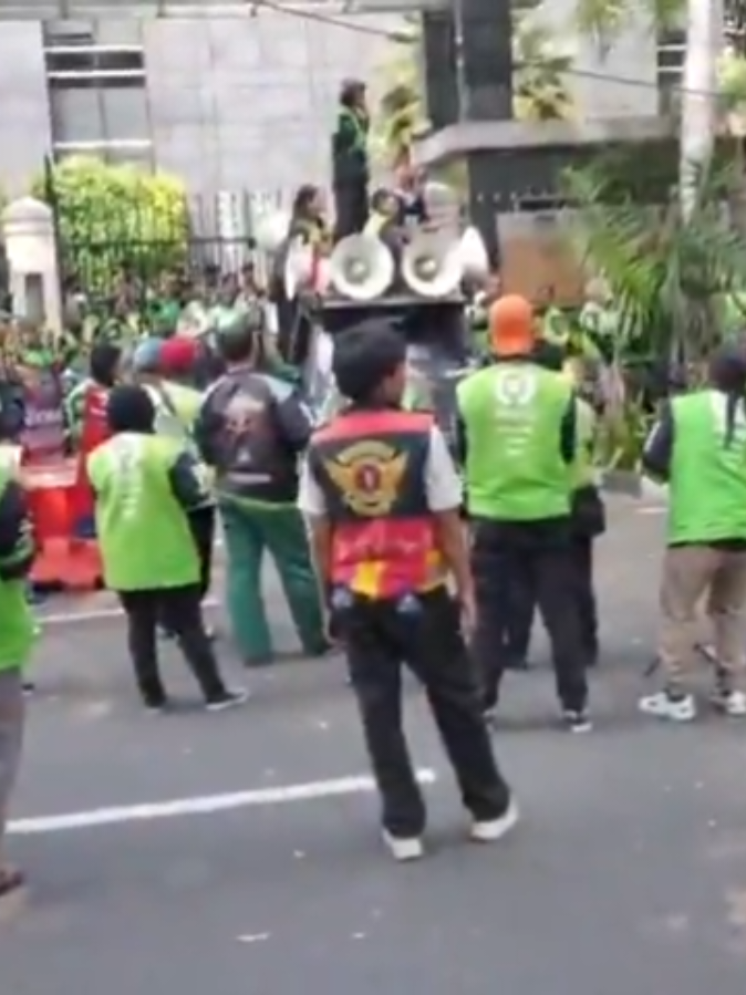 @infojakarta.co.id