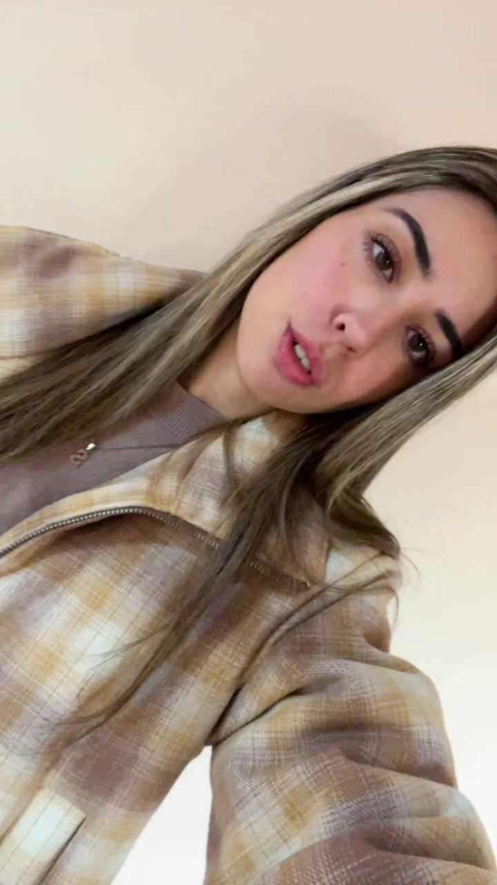 @Sofii