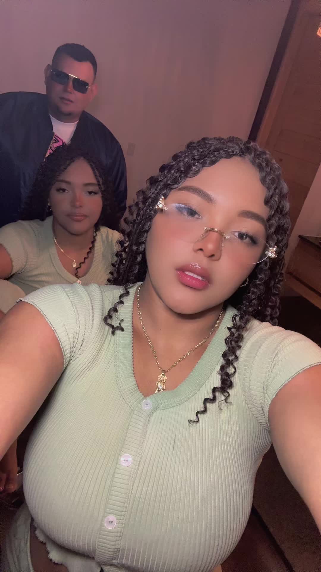 @Gemelas Estrada 💎