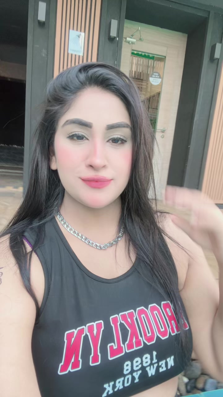 @Naina❤️💎
