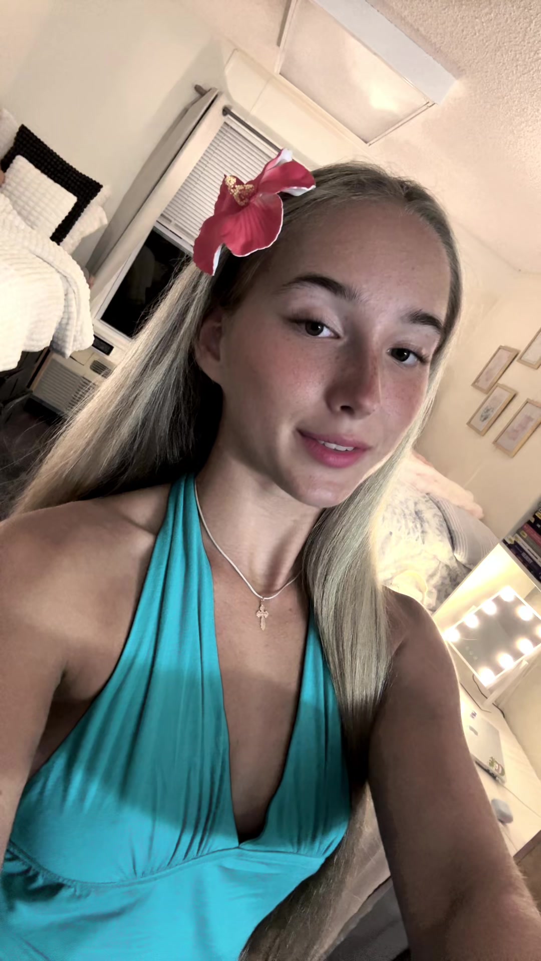 @melissa_bloomy