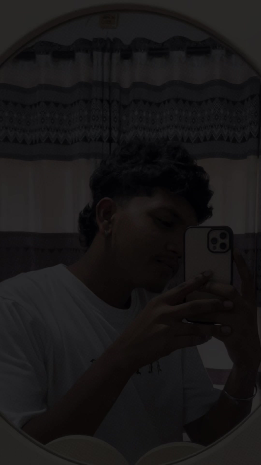 @Buvindu_s