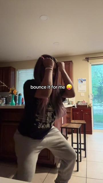 @SkylarRae🎀
