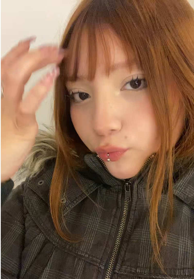 @๐ฏ๐๐๐๐๐๐๐ ๐ซ.