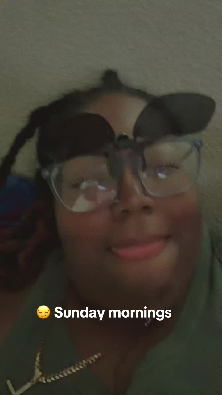 @LocsyLady