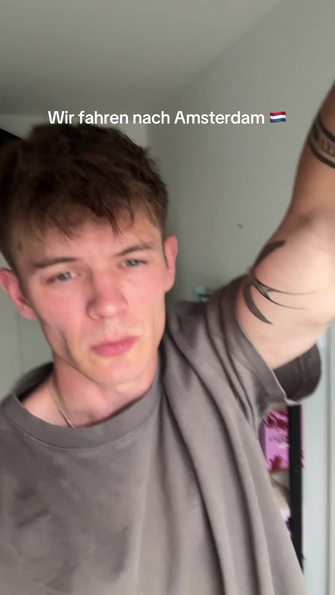 @bydustinn