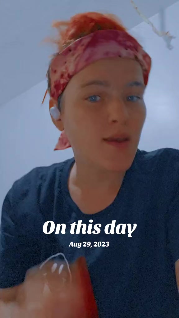 @pineappleonpizza