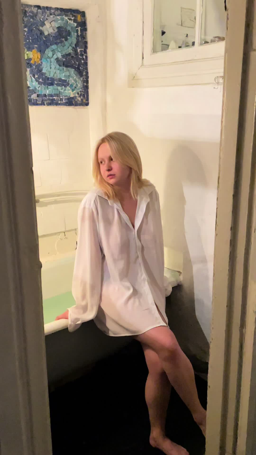 @EEZYUMDESIGN