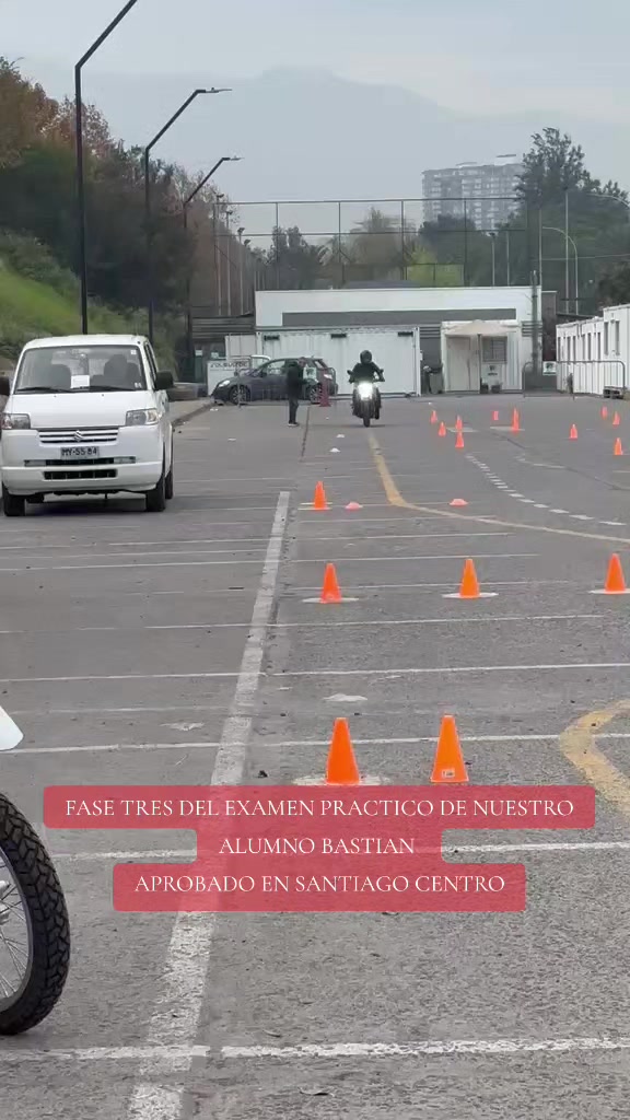 @CLASESDEMOTO.GIXXERMANIA