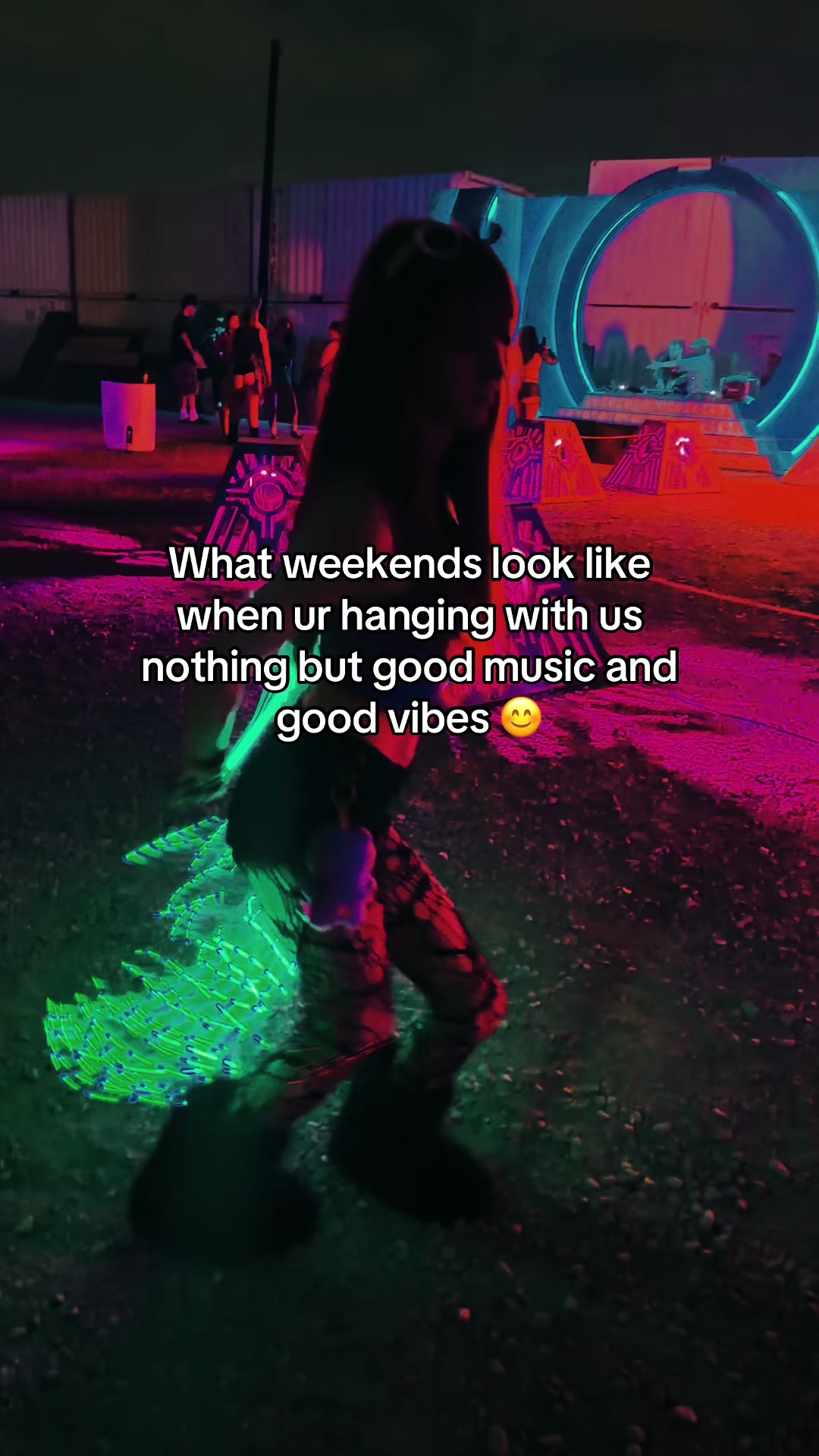 @urmomsbushy