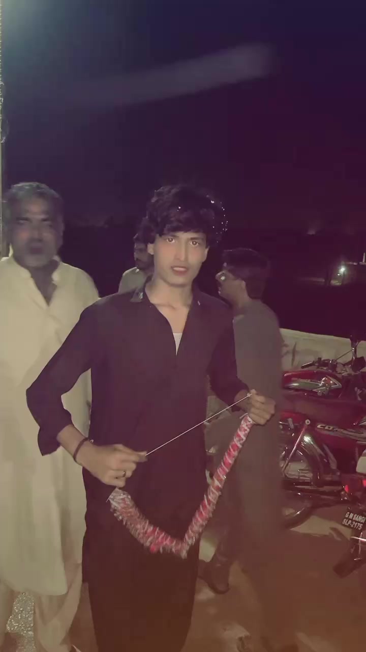 @🚩Deshi Jamshaid❣️