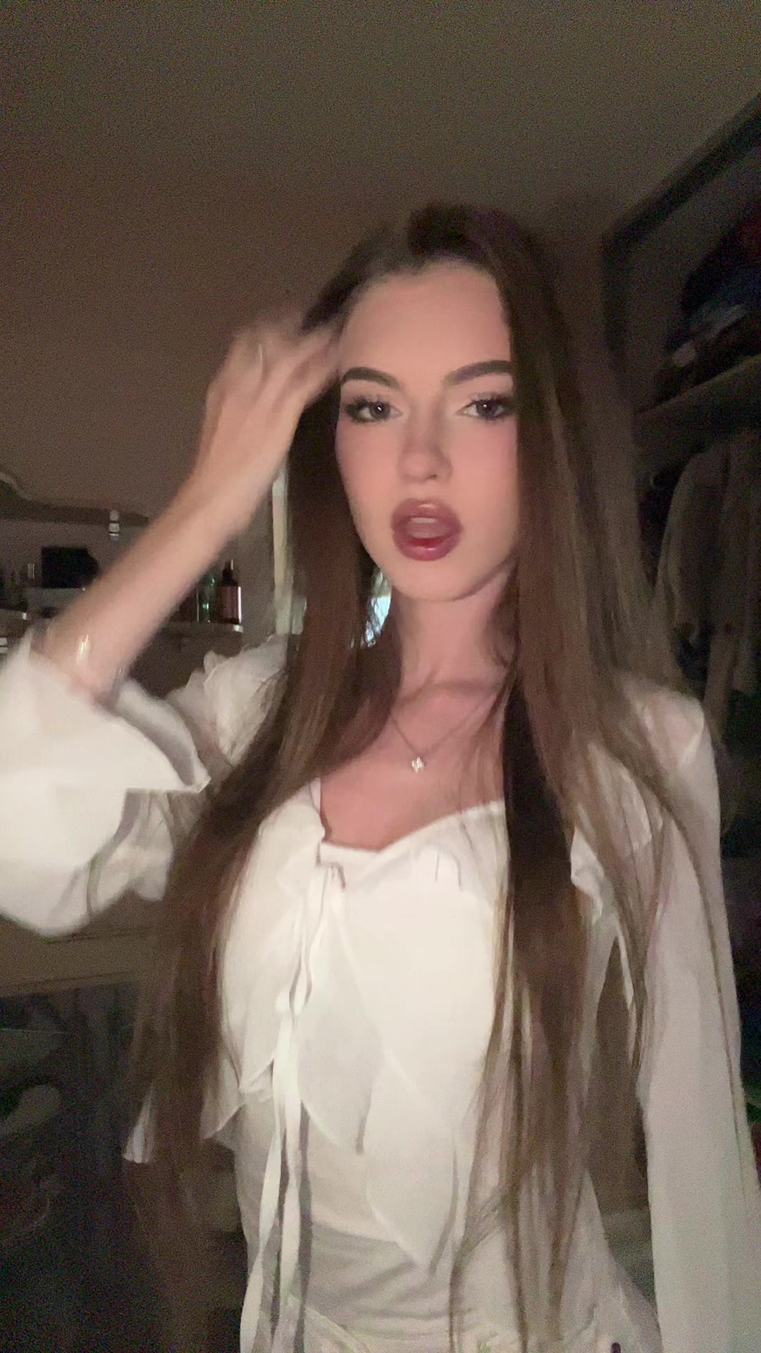 @꧁𝔸𝕃𝕀𝕊𝔸꧂