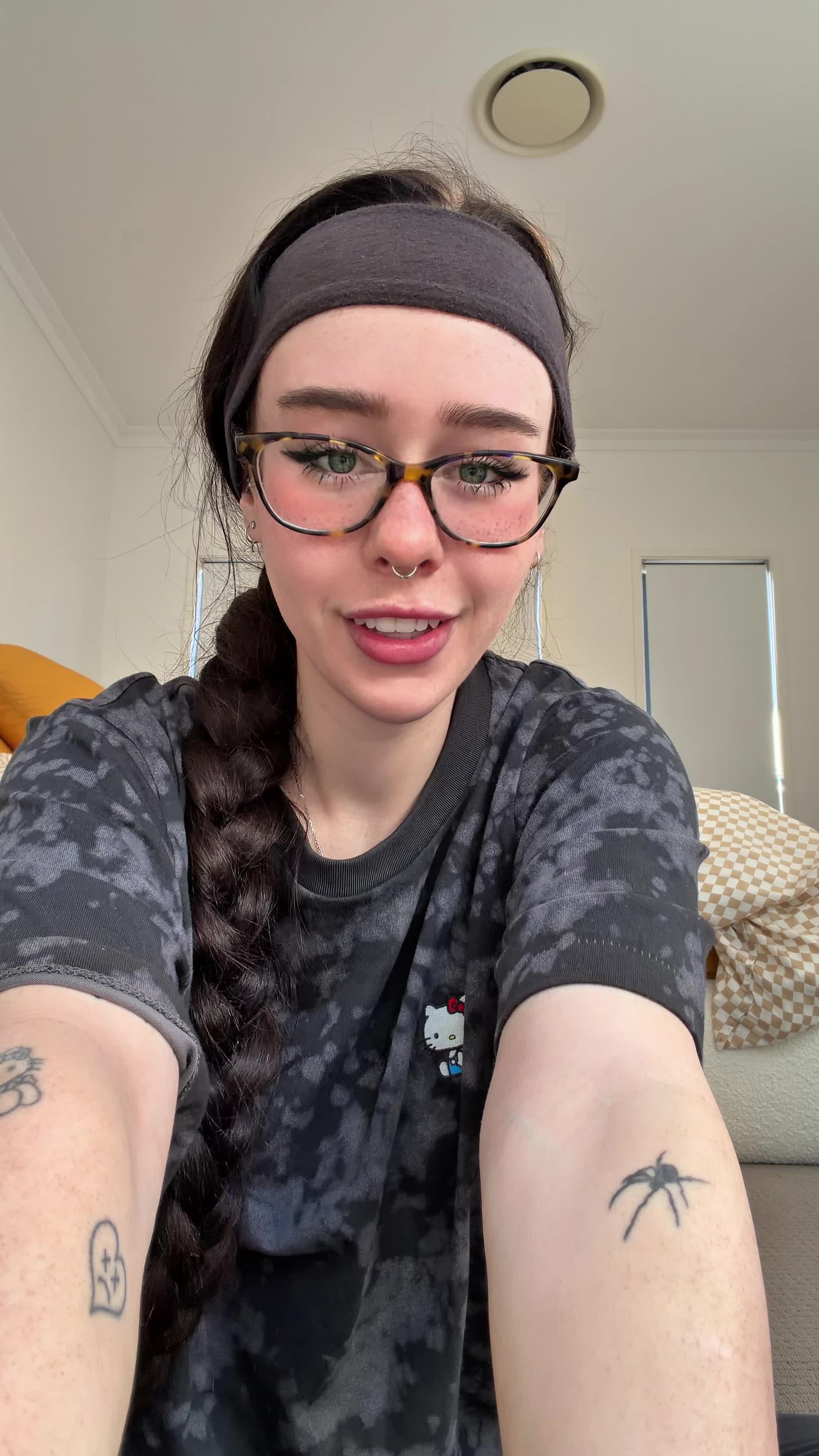 @Lara