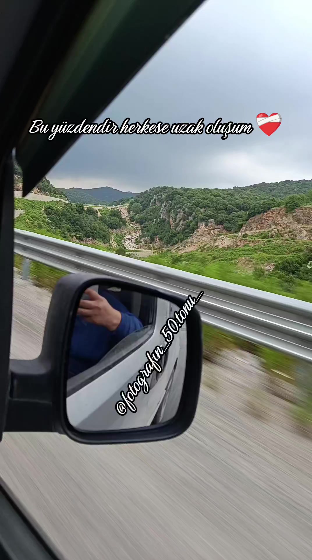 @𓆩B𓆪