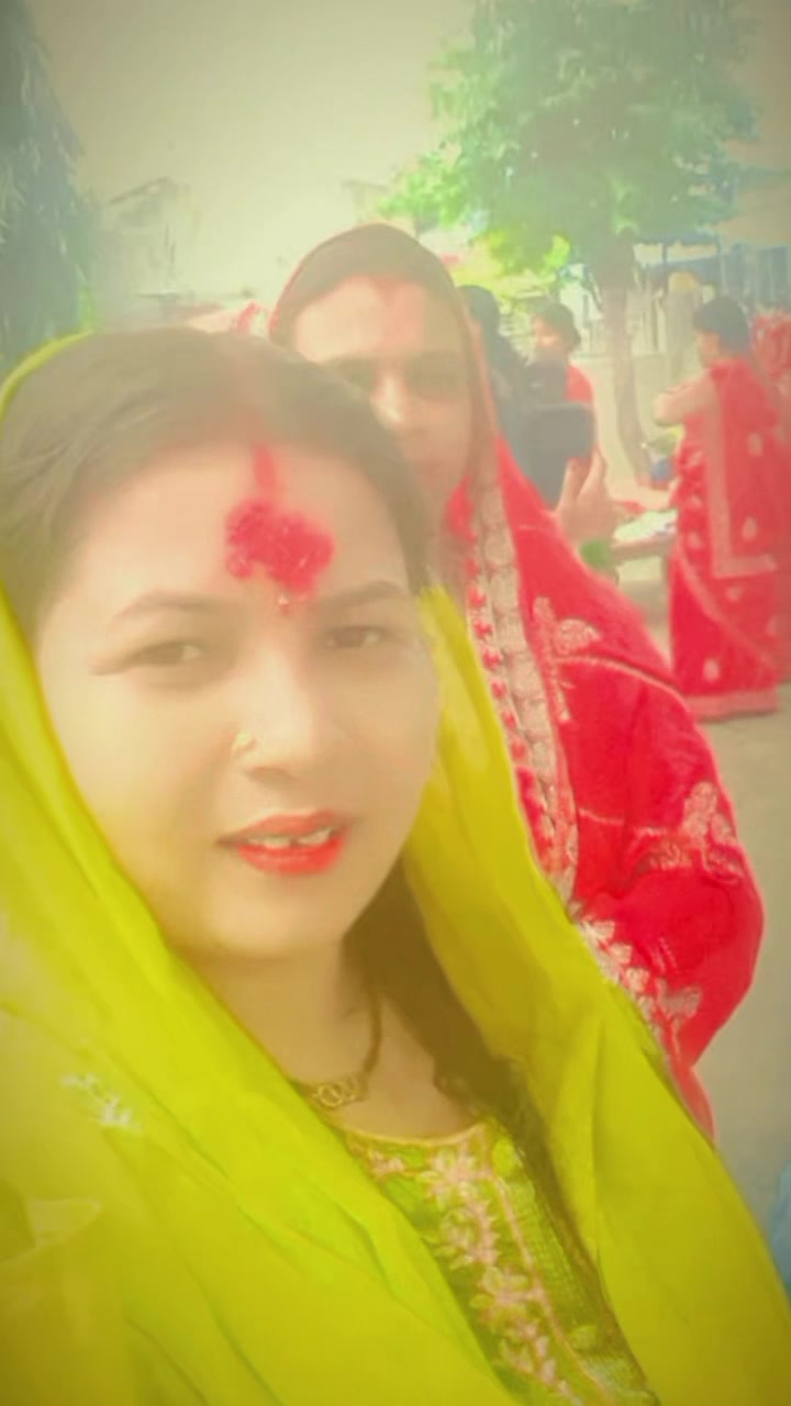 @Renu❤️Rajeshwar🥰❤️💐