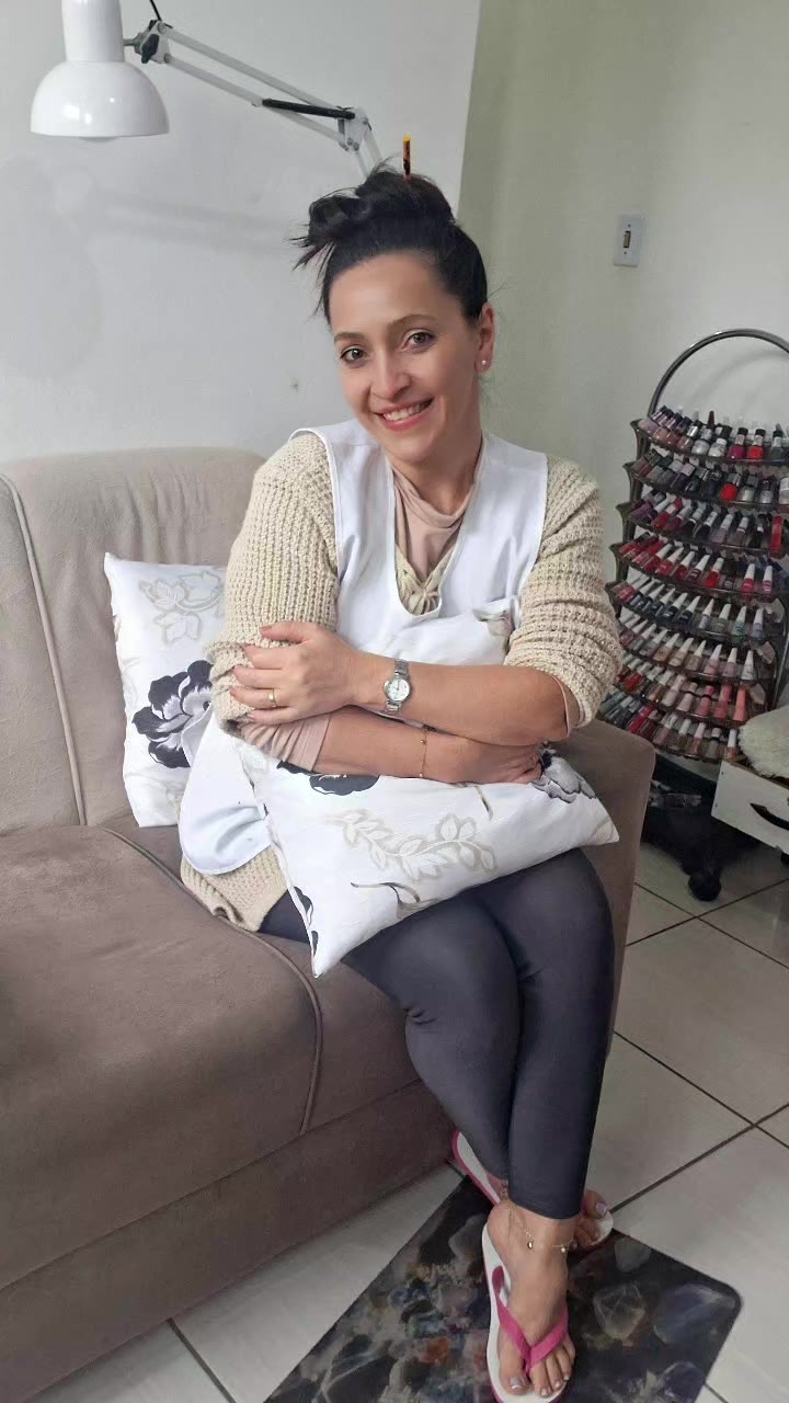 @Val.manicure/pedicure