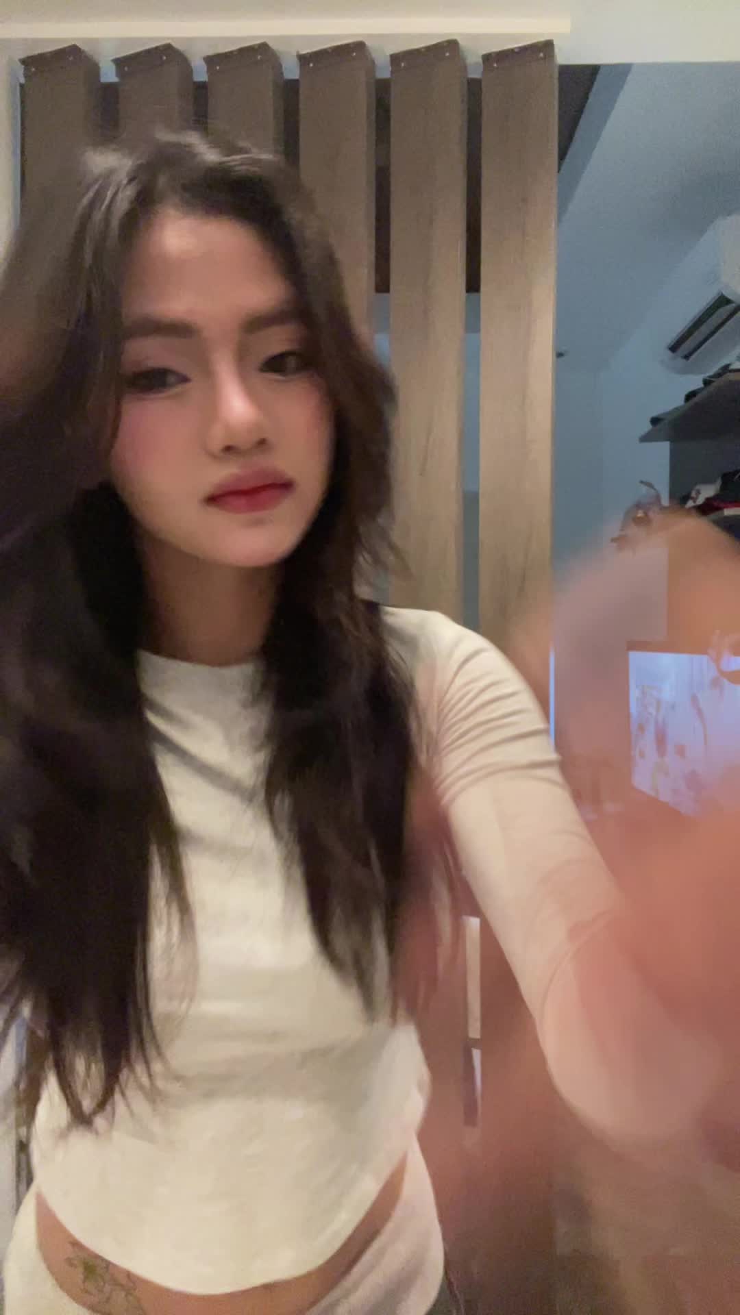 @Kira