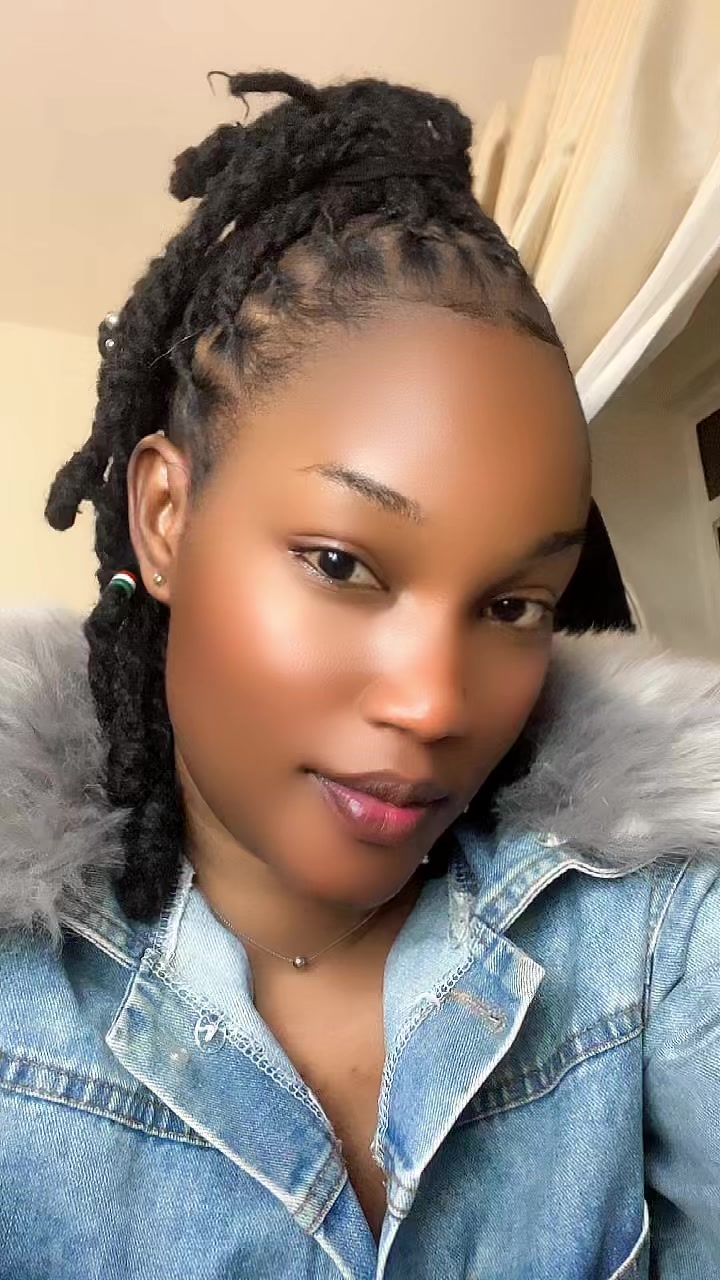 @Soniah_Empress👑