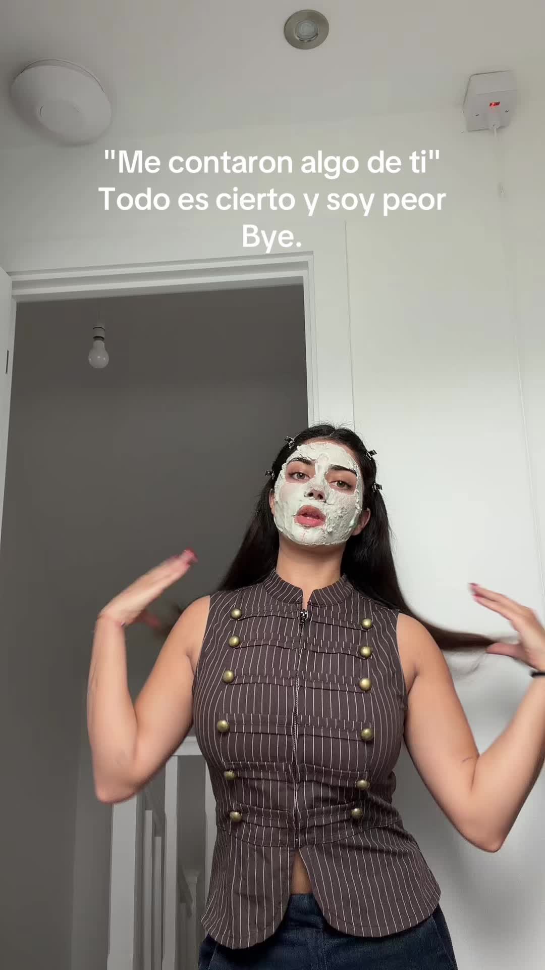 @Valentina Elena