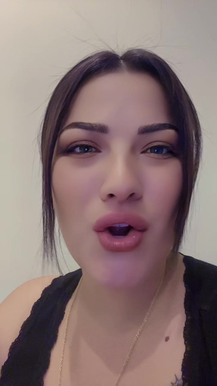 @AY&Ccedil;AA👑