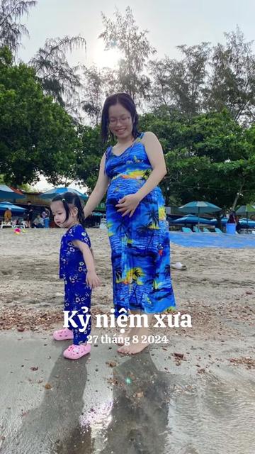 @Mẹ 2 b&eacute; &Yacute; Nh&acirc;n