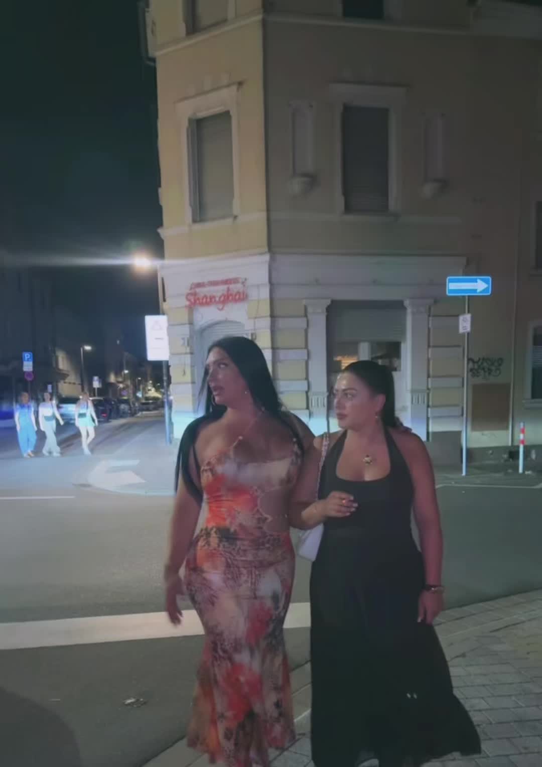 @Aliana