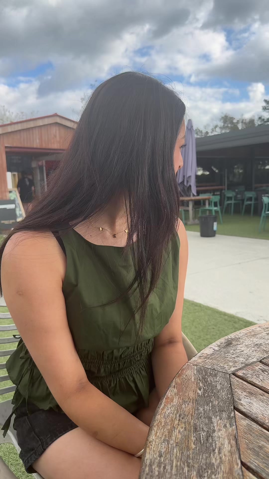 @Anika