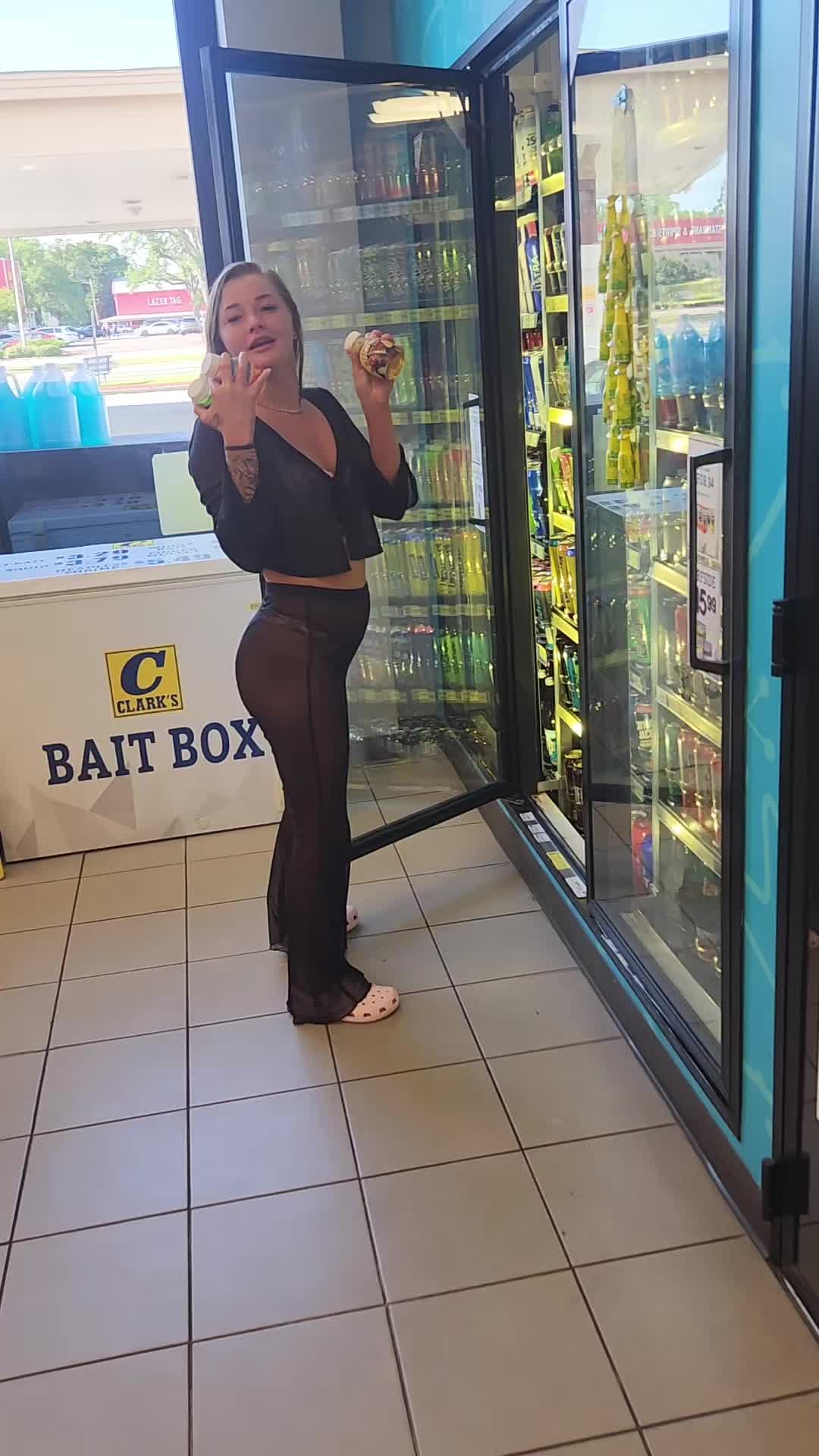 @meanzinni