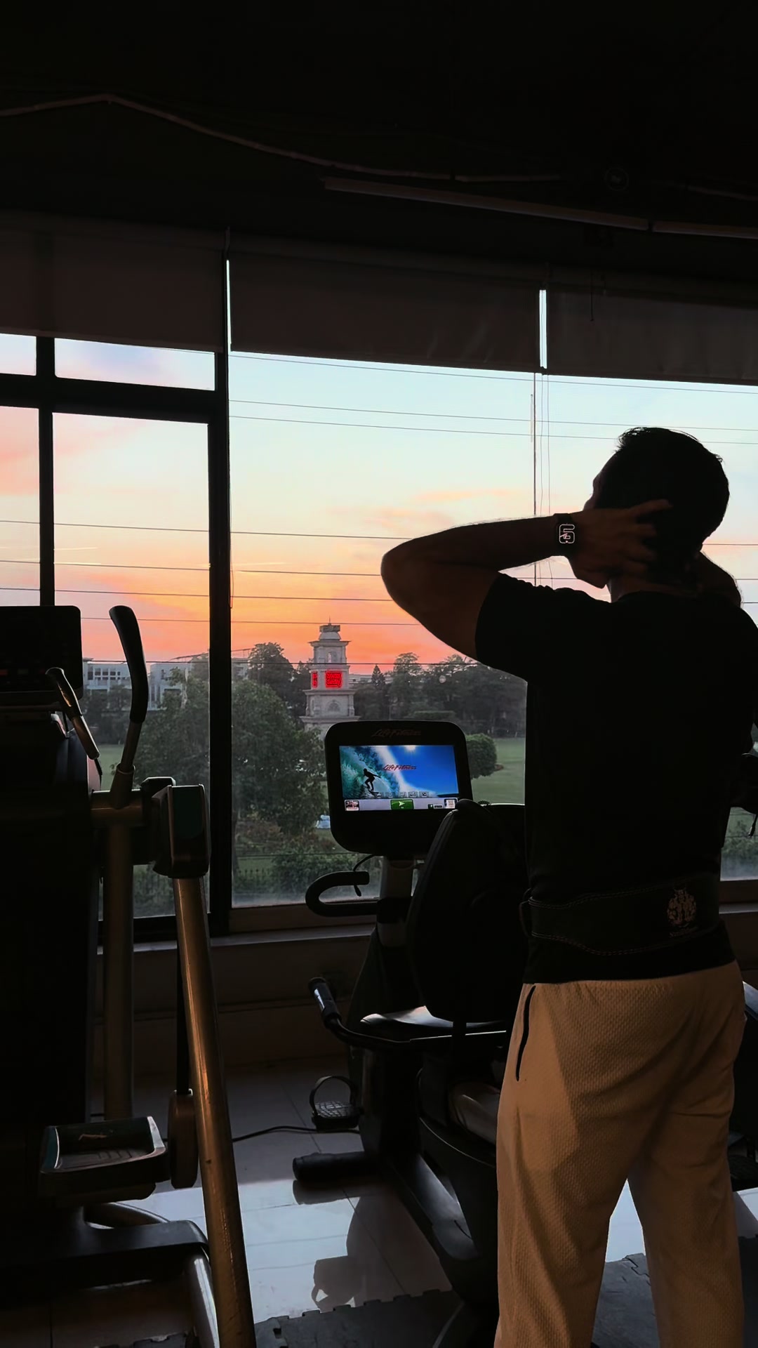 @Mian Khizar Hayat 🦅