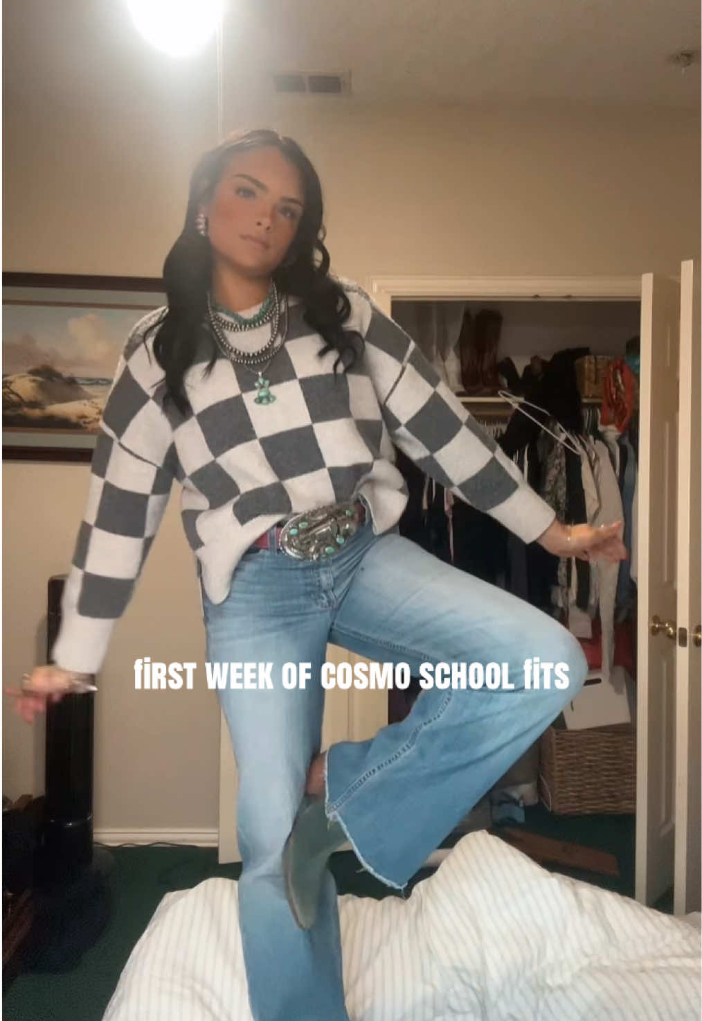 @julia dwyer | COSMO STUDENT