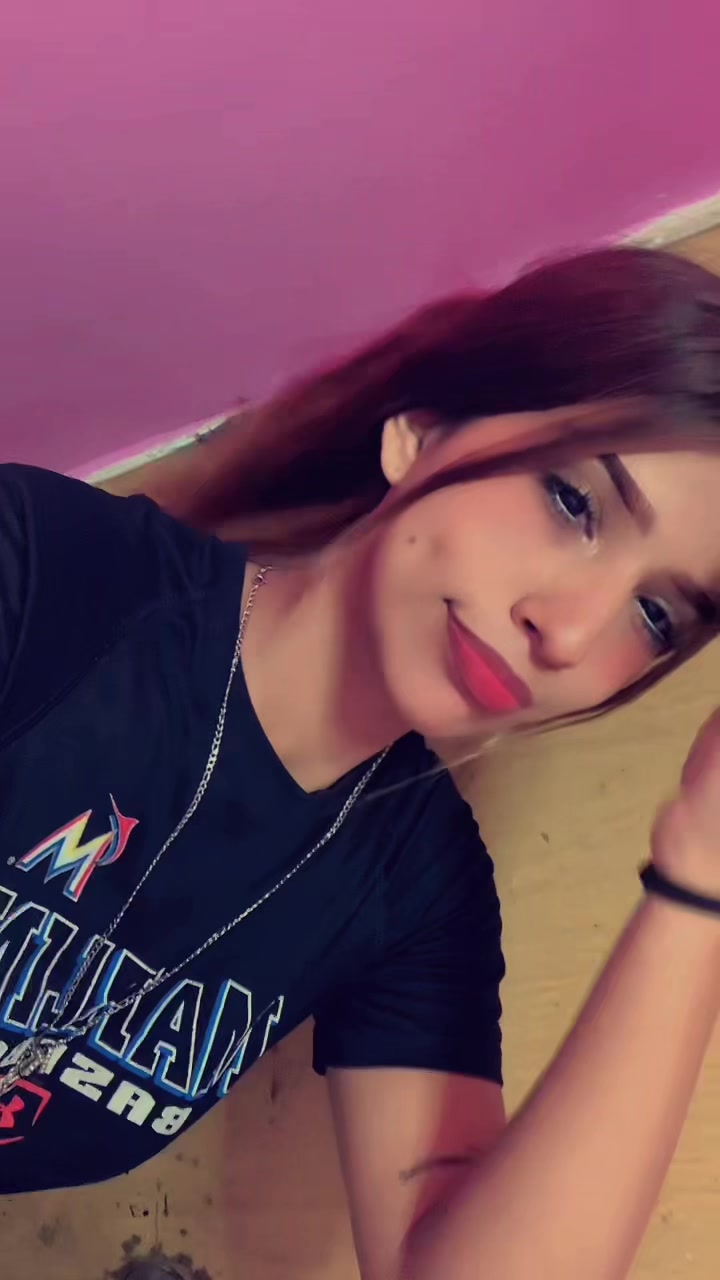 @𝕵𝖔𝖍𝖊𝖑𝖞_𝖔𝖋𝖎𝖈𝖎𝖆𝖑🦋.