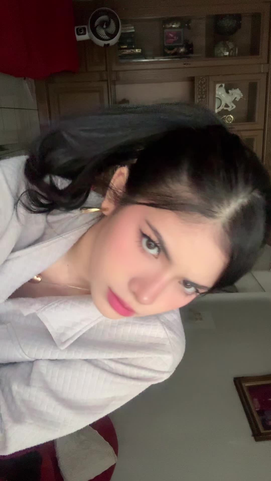 @lauren