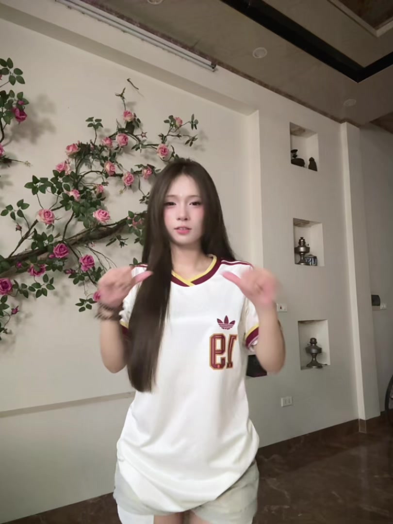 @Lớp phó văn nghệ 🎧ྀི