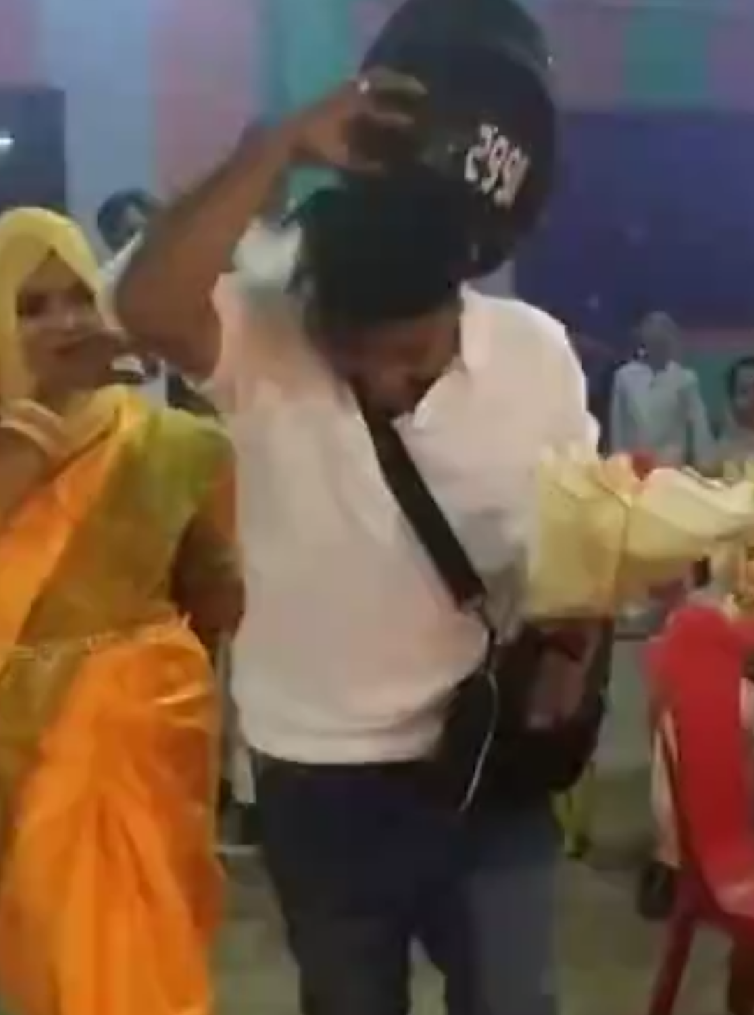 @>3🎵