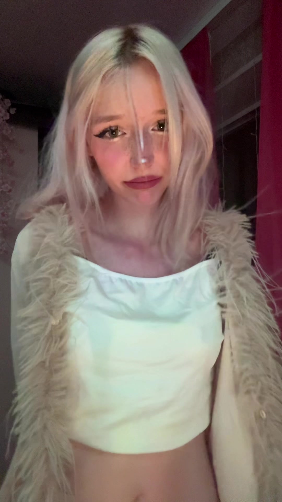 @anya