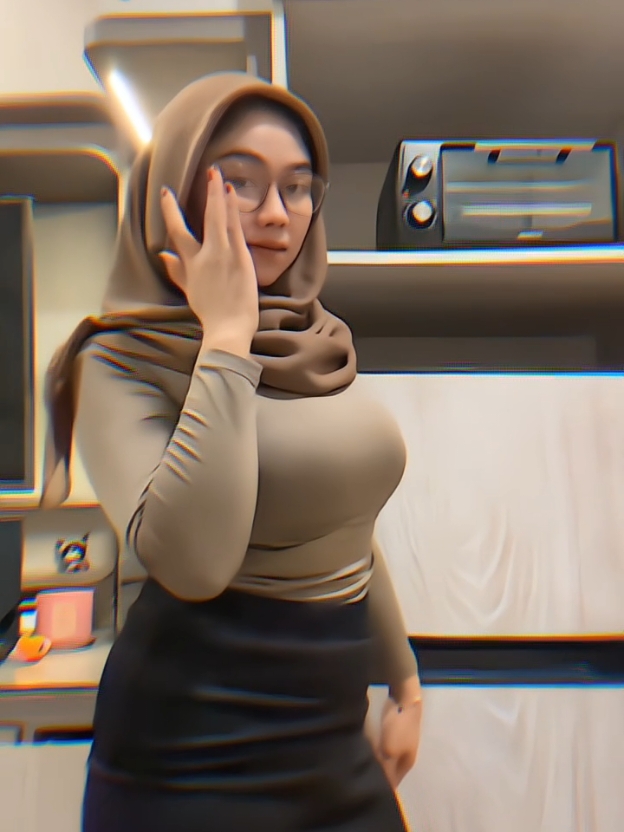 @๐๐๐๐๐ผ๐๐๐๐๐ฅ