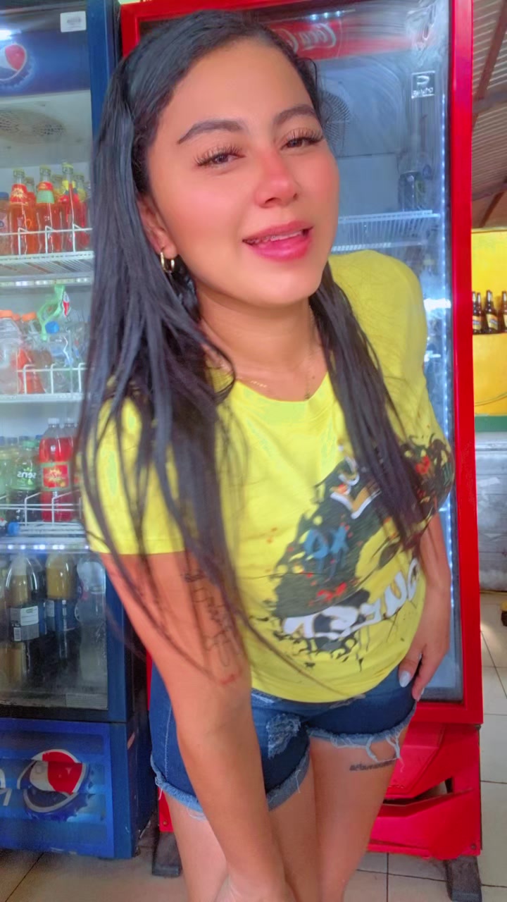 @L¥nn🍒🇪🇨