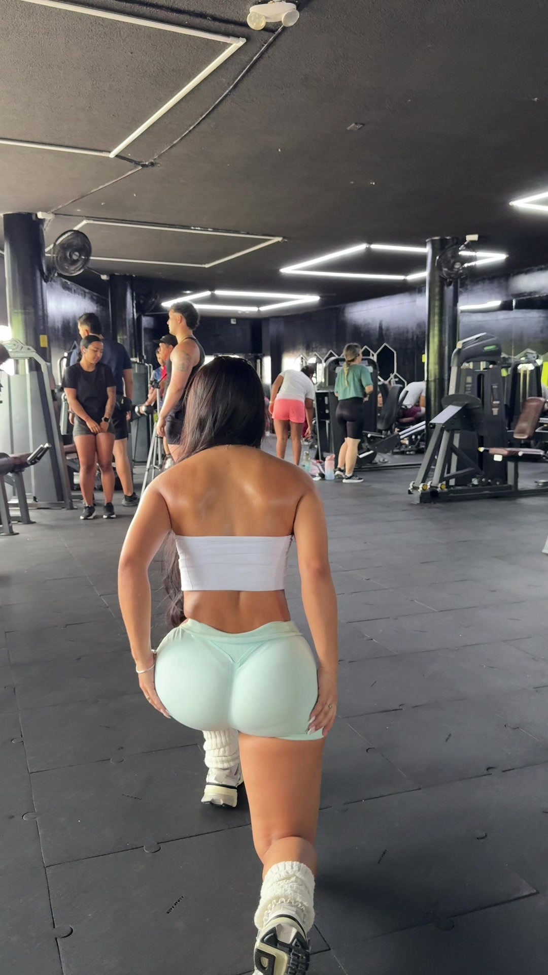 @isselajv_