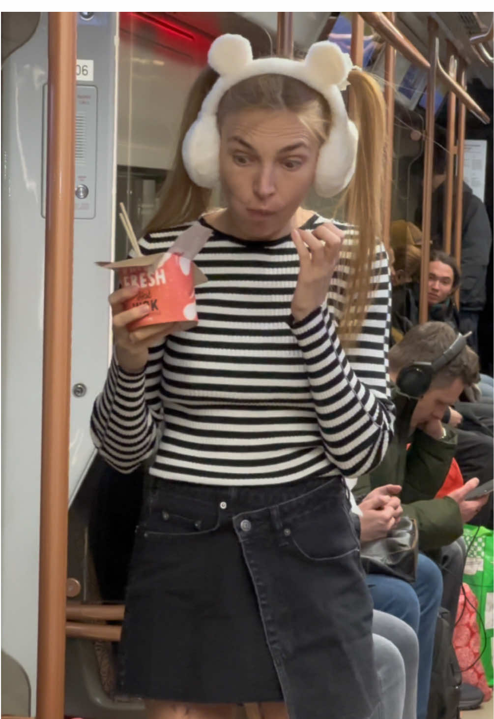 @Янина