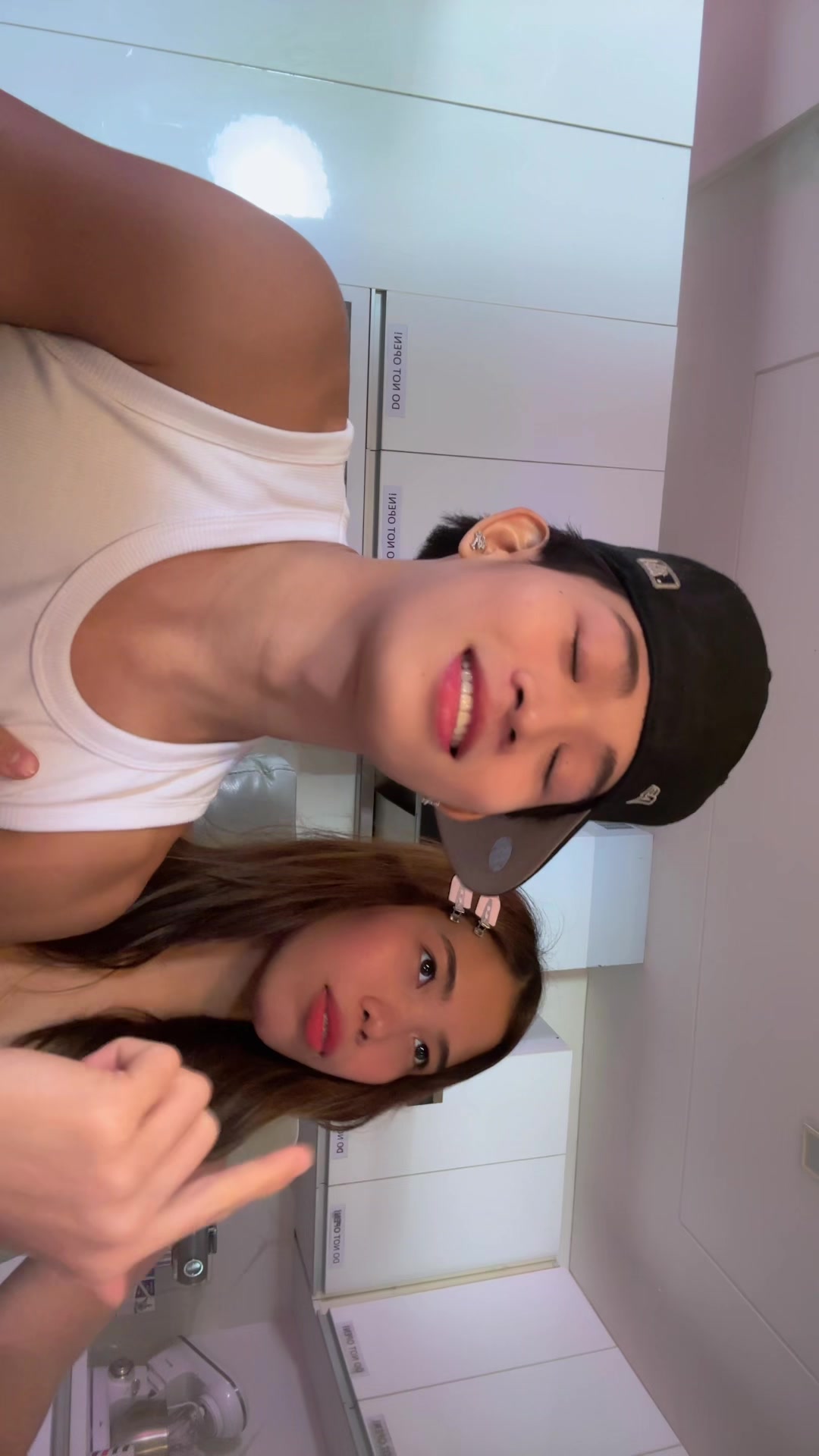@AKX3.